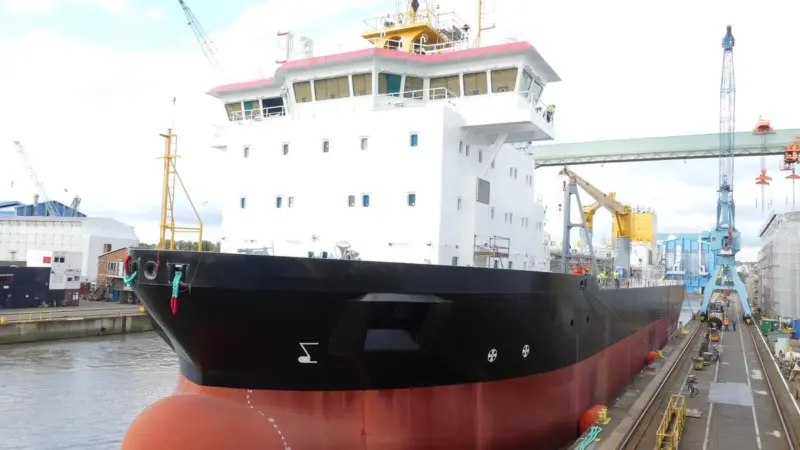 WSV dredger newbuild Osteriff after floating out. (Photo: Pella Sietas)