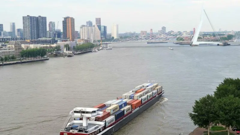 barge