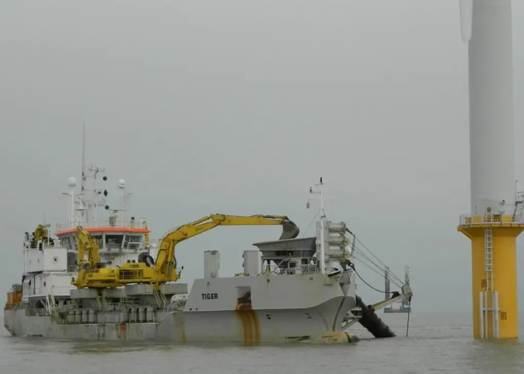 Dredging at Gunfleet Sands (Photo: Jan de Nul)