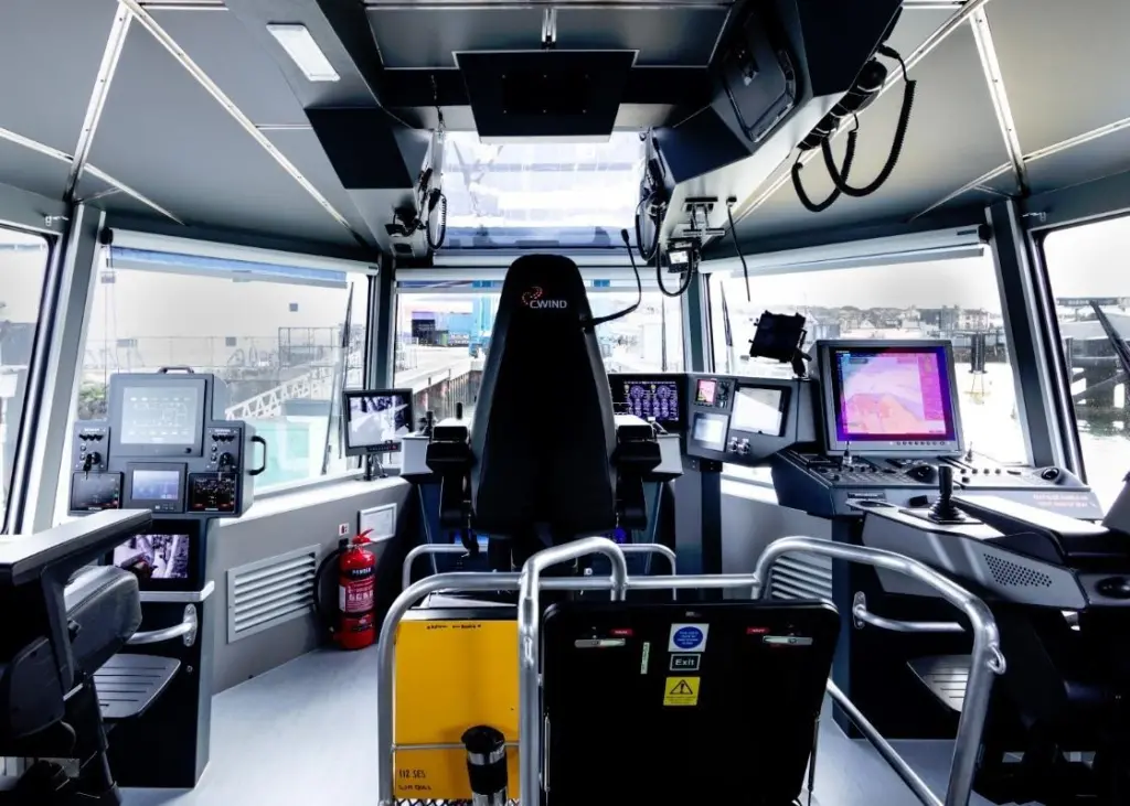 Bridge equipment, 'CWind Pioneer'