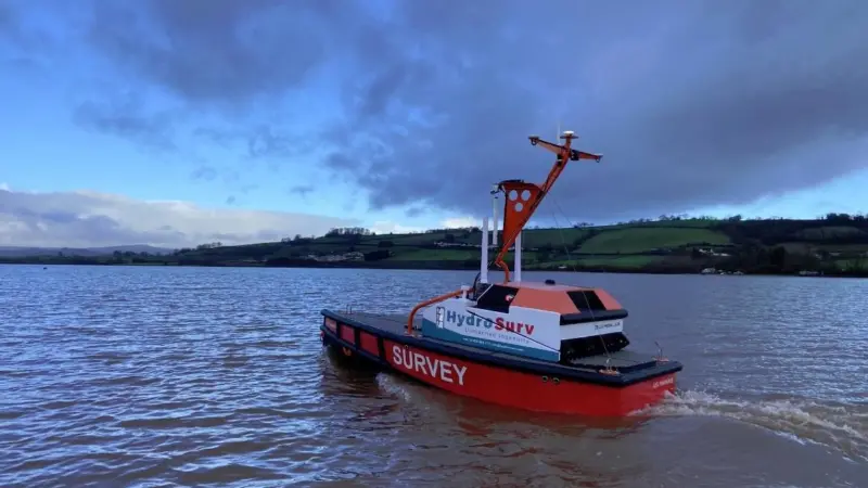 HydroSurv’s REAV-40, fitted with Sonardyne systems and paired with Sonardyne seafloor sensors and cloud computing