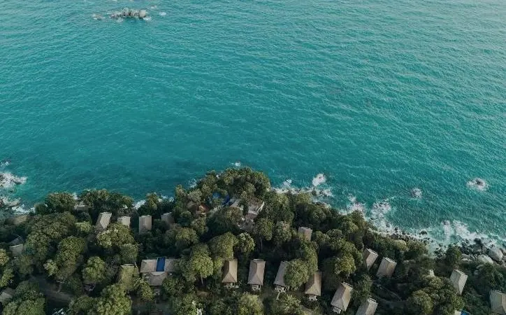 Caused by storm and tidal surges, coastal inundation poses a significant risk for seaside communities around the world (Photo: UKHO)