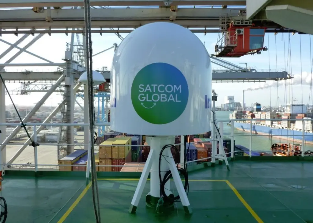 Satcom Global Aura installation
