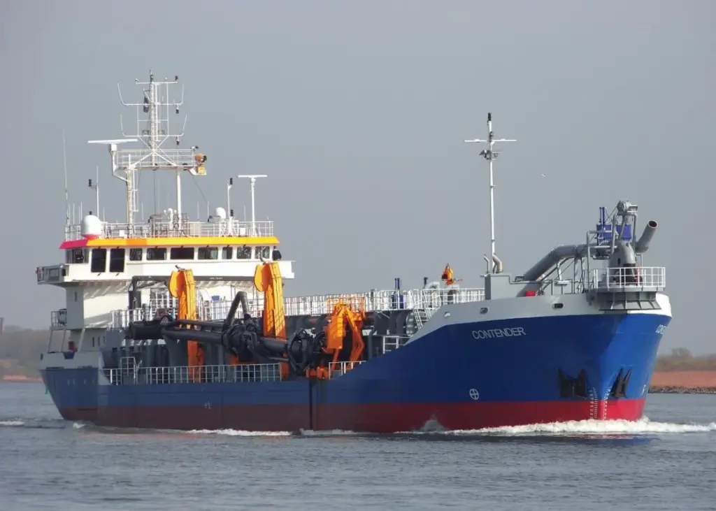 Van Oord trailing suction hopper dredger ‘Contender’ (Photo: Van Oord)