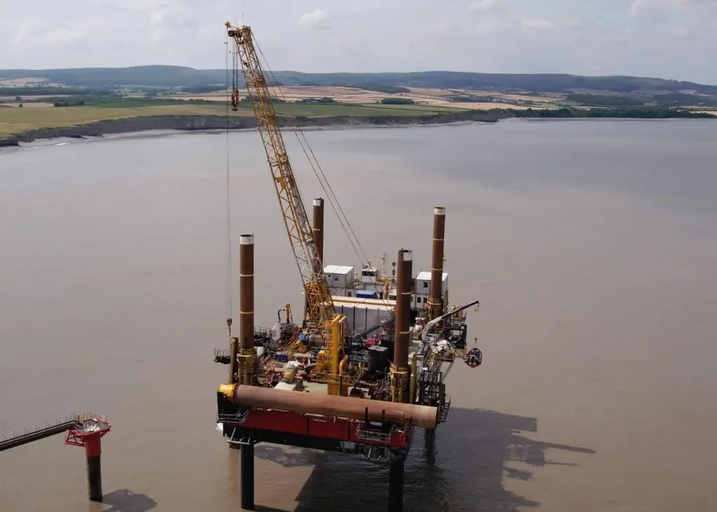 Capable 'Haven SeaChallenger' has deck dimensions of 50 x 24m and a leg length of 55m