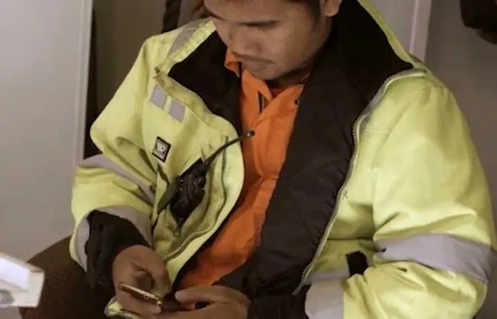 mobile phone's are distracting