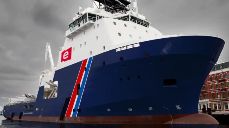 Artist's representation of the new French ETVs' colour scheme (Les Abeille)