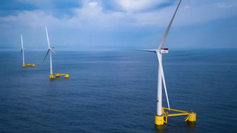 WindFloat Atlantic final hookup at Viana do Castelo (Photo courtesy of Principle Power. Artist: DOCK90)