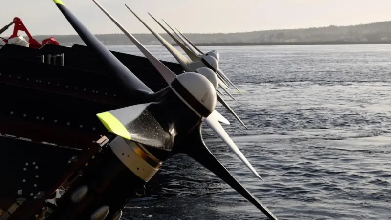 The firm’s unique turbine design consists of a fixed pitch rotor engineered from carbon-fibre