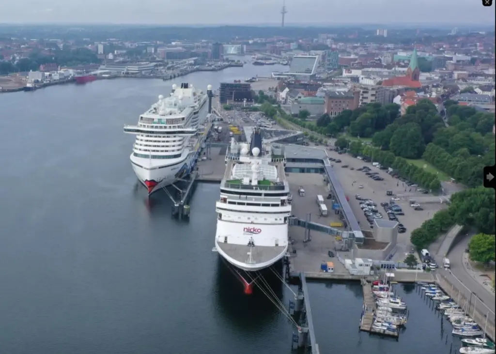 Cruise vessels at Ostseekai (Photo: PORT OF KIEL)