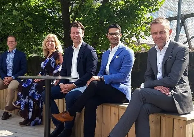 The team from left to right: Jakob Ursby, Volvo Penta, Helene Niklasson, Group Trucks Technology, Christopher Hedvall, Volvo Autonomous Solutions, Ethan Faghani, Cetasol, Jonas Sandberg, Qamcom