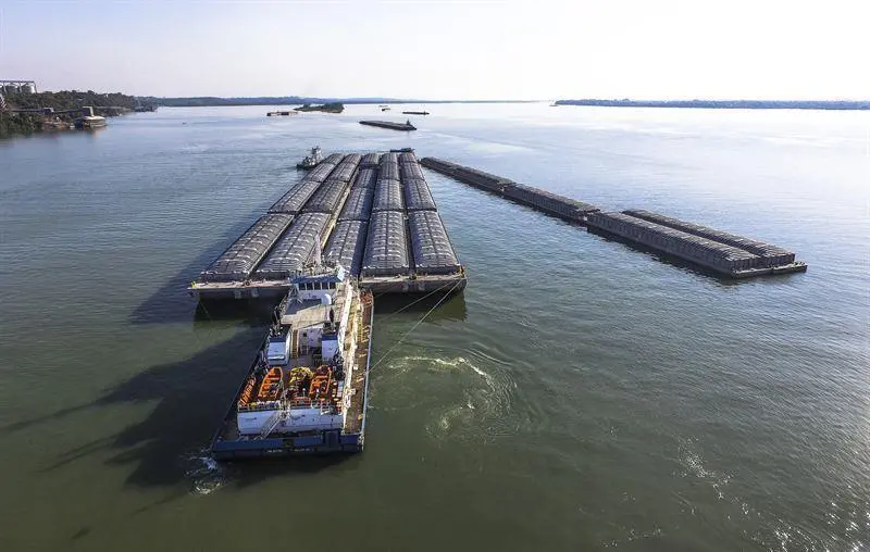 Hidrovias's pusher tugs operate in challenging shallow water locations (Wartsila)