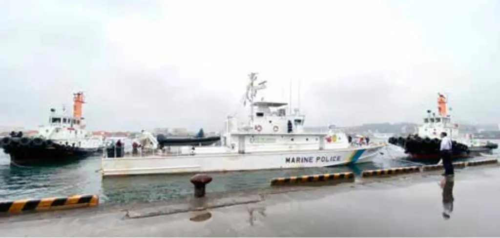 The patrol vessel was towed to Japan by 'Shinryu Maru' (ISU)
