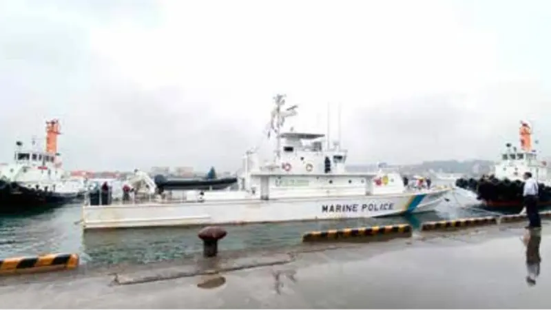 The patrol vessel was towed to Japan by 'Shinryu Maru' (ISU)