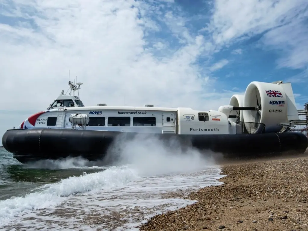 The Hovertravel service uses the Griffon Hoverwork 12000TD between the Isle of Wight and mainland England