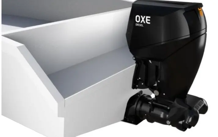 The OXE Jet-Tech waterjet performance is claimed to be equal to or better than propeller version