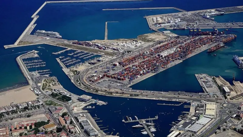 The Port of València is getting closer and closer to electrifying its docks