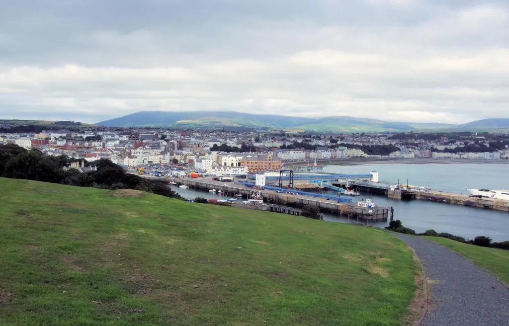 The Isle of Man is rewarding greener ships with reduced registration fees