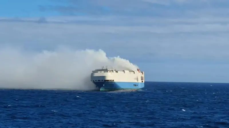 Portgal boat fire