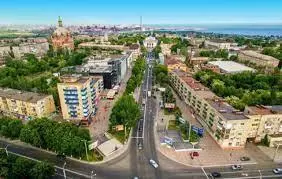 Under attack the Ukrainian port city of Mariupol