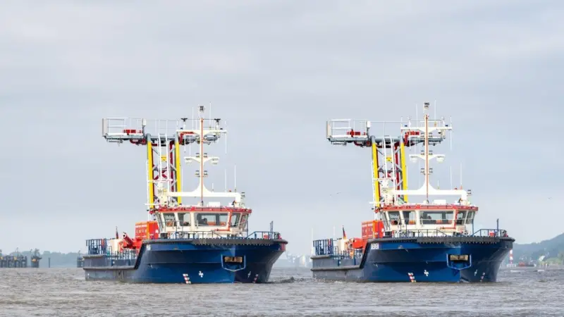 The Dresden and Prag are the first diesel-electric hybrid vessels in Flotte Hamburg's fleet