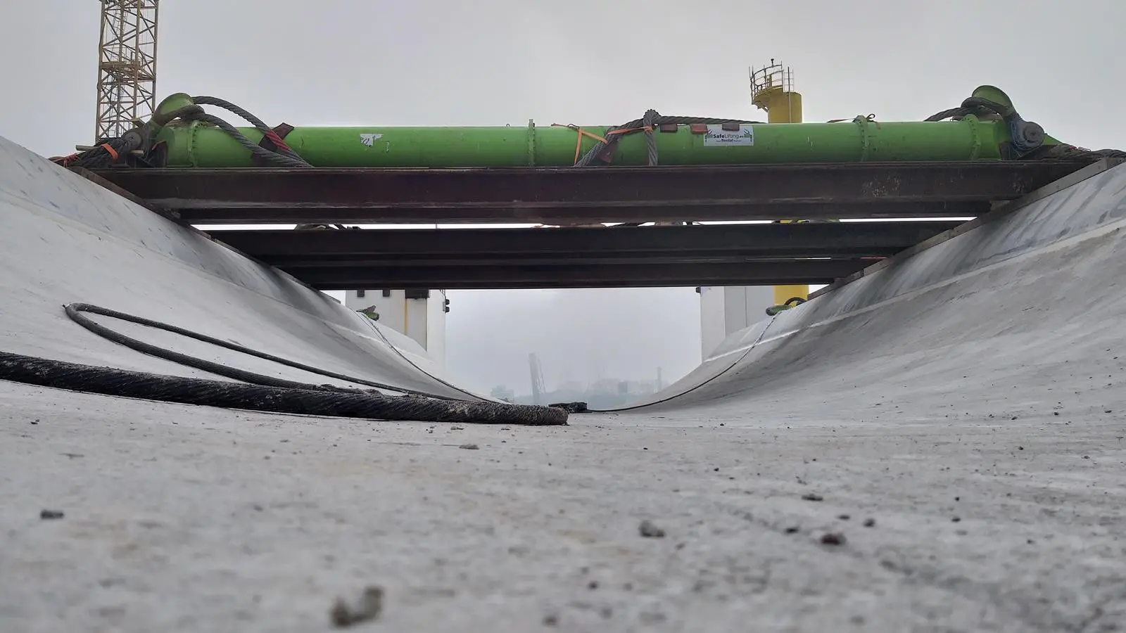 Storme surge barrier Nieuwpoort - Threshold construction