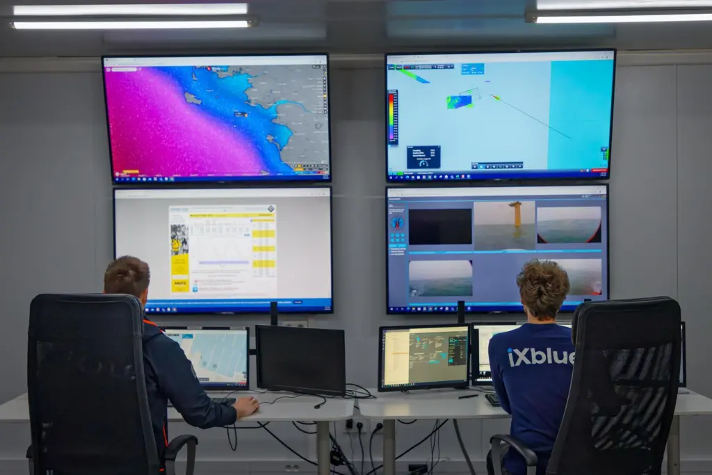 Relying_on_4G_and_satellite_communication_the_operation_was_remotely_conducted_by_the_iXblue_teams_of_surveyors_from_their_Remote_Control_Center