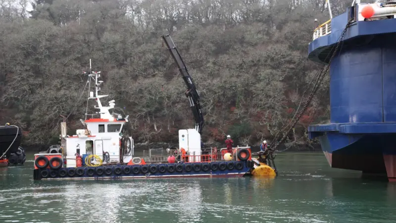 Obv unmooring Red1297