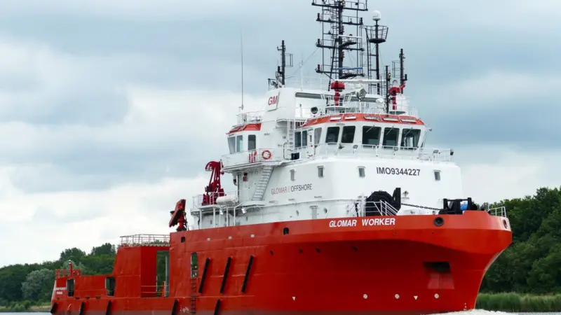 Glomar Worker 1