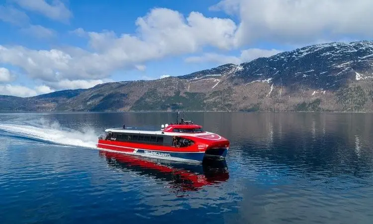 attica_ferry