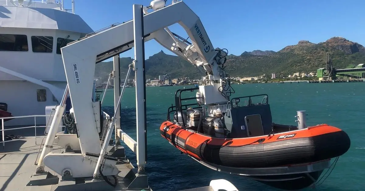 Boat-handling systems from Vestdavit