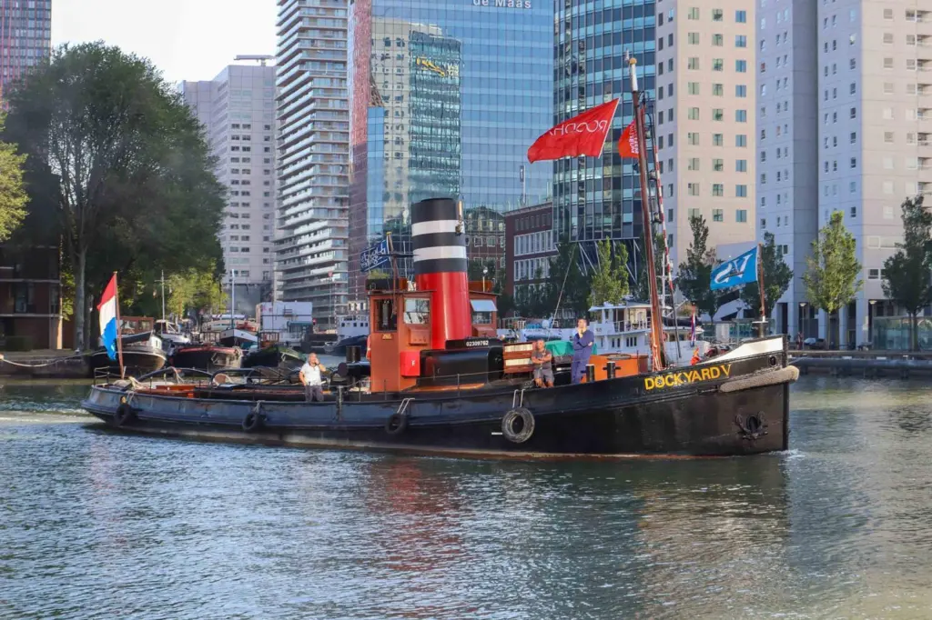 Preserved vessels from the Maritime Museum were kept busy (Peter Barker)