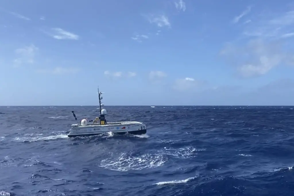 Inmarsat provided SEA-KIT International USV with the means to transmit data and video from the site of a recent volcanic eruption in Tonga