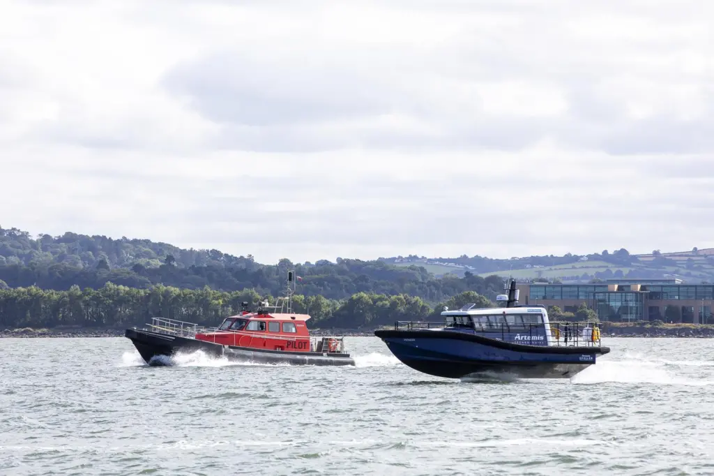 Artemis Technologies has recently launched to market a range of zero emissions electric foiling workboats and a 100% electric foiling passenger ferry to market