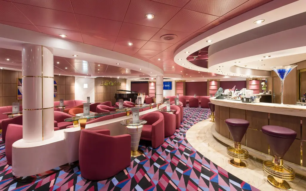 MSC-piano-bar