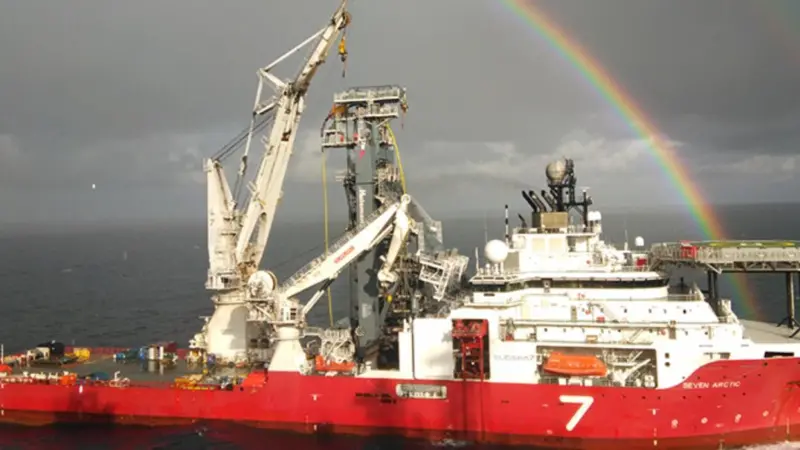 Seven Atlantic is to become a hybrid vessel