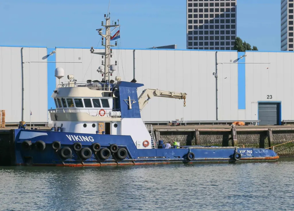 Pictured in Rotterdam, 'Viking' is now named 'Koole 31' for Koole Contractors (Peter Barker)
