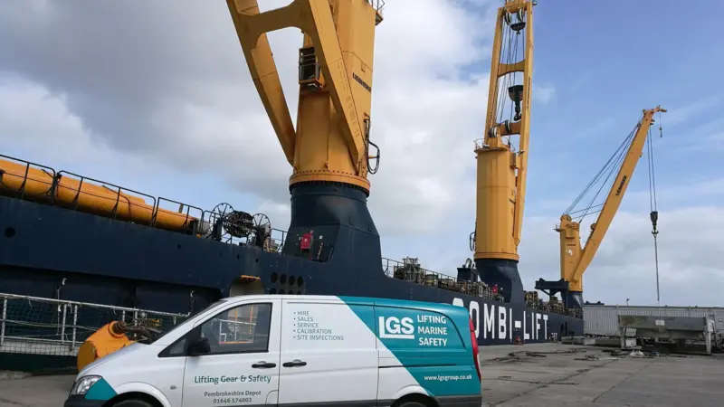 Lifting Gear & Safety van at portside