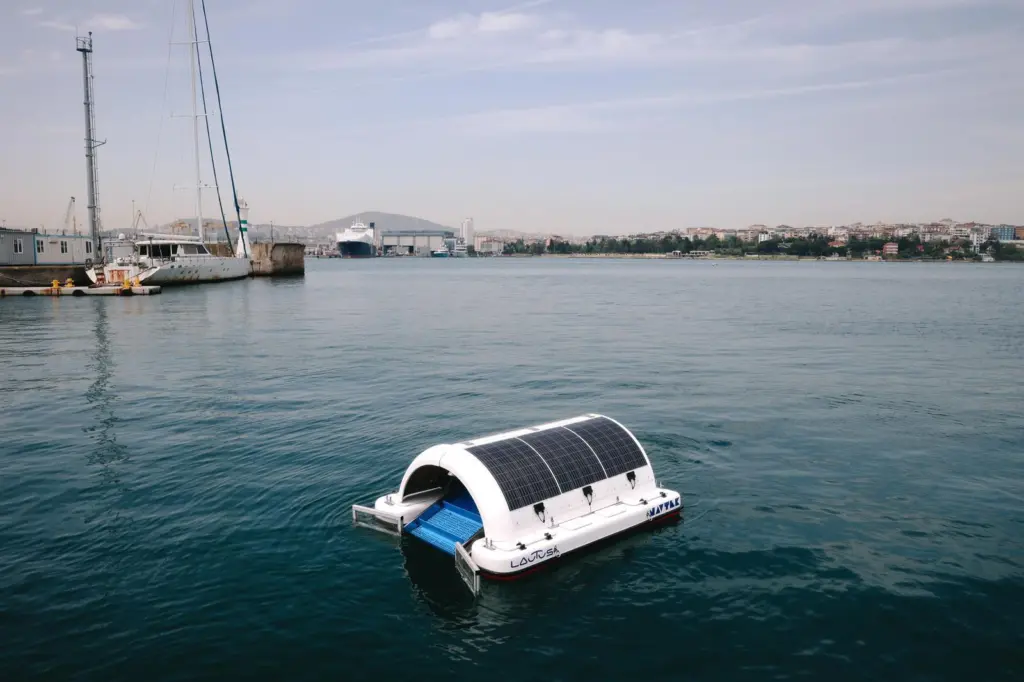 Lautrus, launched in Istanbul by Navtek Naval Technologies
