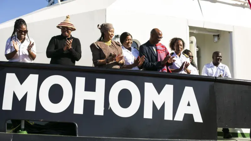 Damen's Mohoma is christened the Port of Durban