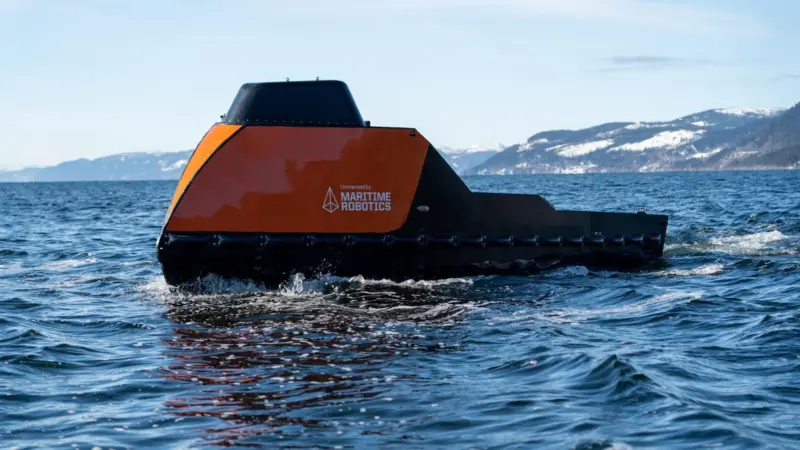 a MaritimeRobotics-MarinerX-04