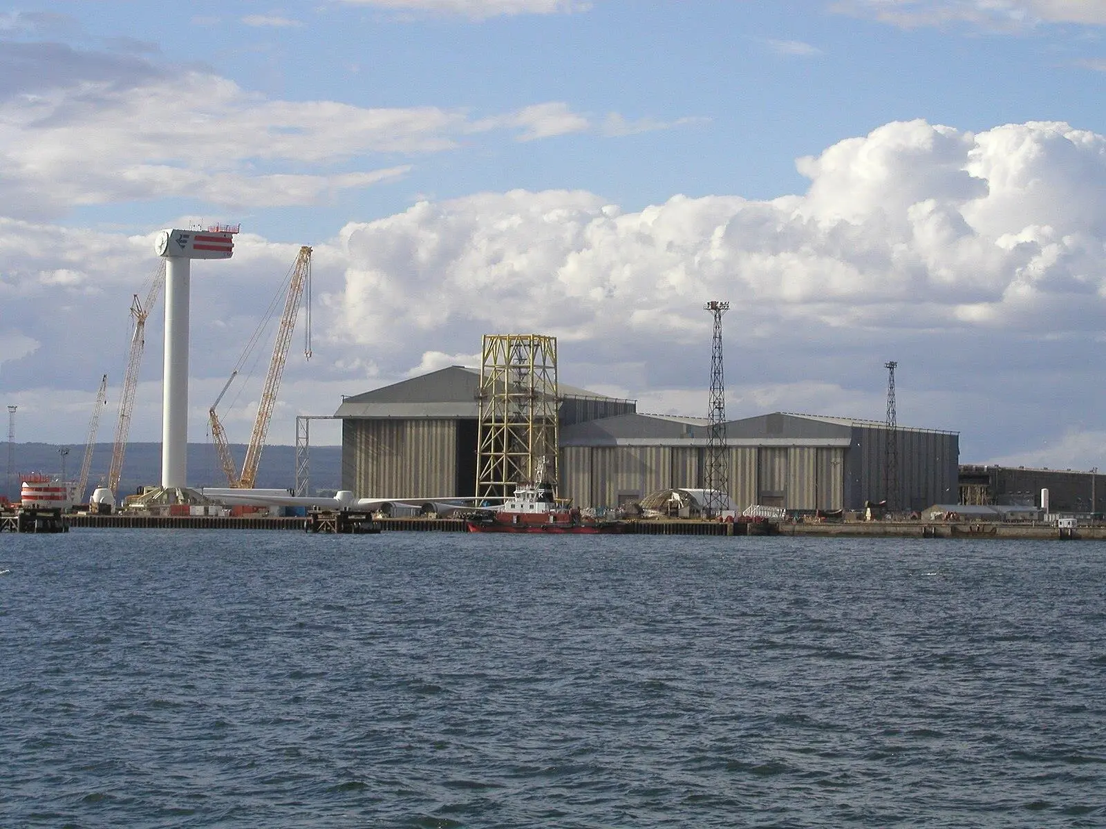 Wind_turbine_at_Nigg
