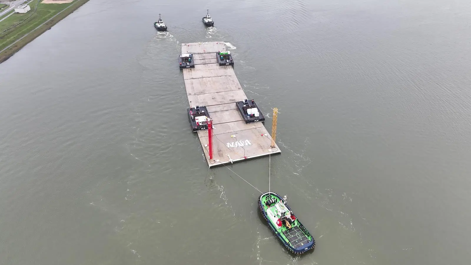 Boluda's Rotterdam-based tugs towed the tunnel sections  (Rijkwaterstaat)