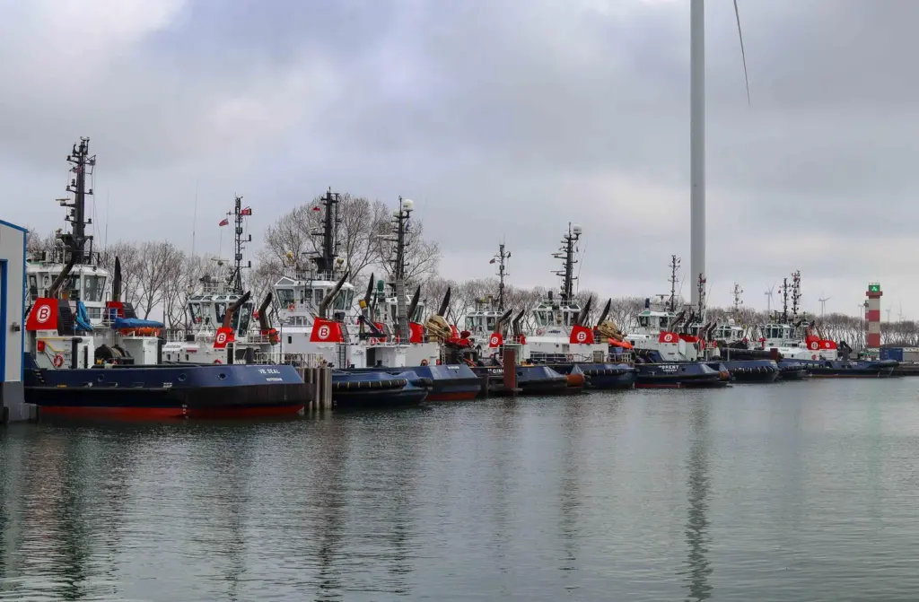 Boluda's facility at Scheurhaven is one of several serving Rotterdam's tug fleets (Peter Barker)
