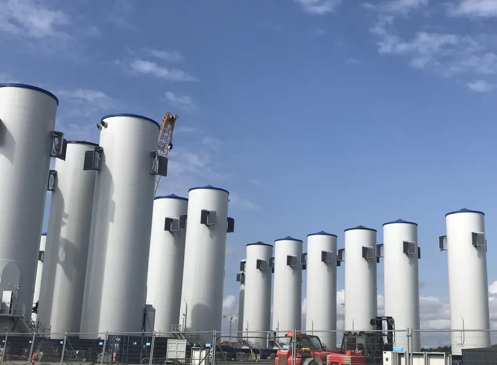 Offshore wind yard 2