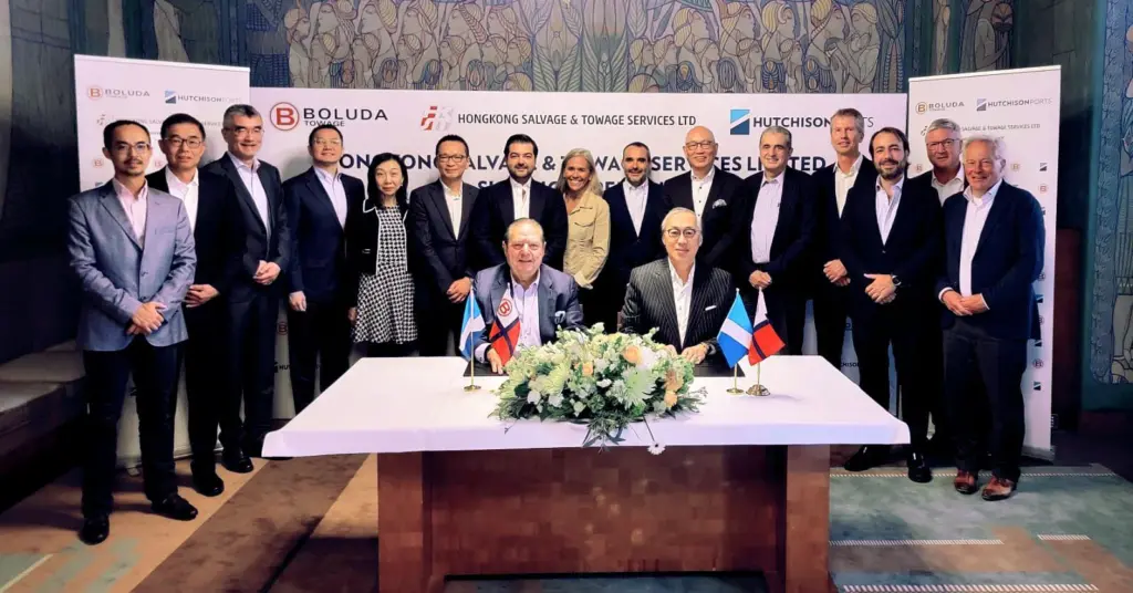 The Boluda Hutchison Ports signing ceremony (Boluda)