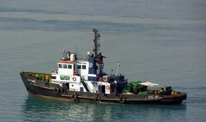 The tug 'Fahd' sank in the Suez Canal after colliding with the 'ChinaGas Legend' LPG carrier