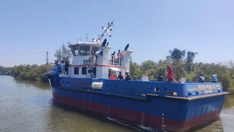 The 'River Pearl 10' tug/service vessel