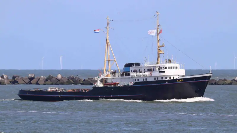 The preserved Dutch museum tug 'Elbe' manned by volunteers is fully certificated to carry fare-paying passengers (Peter Barker)