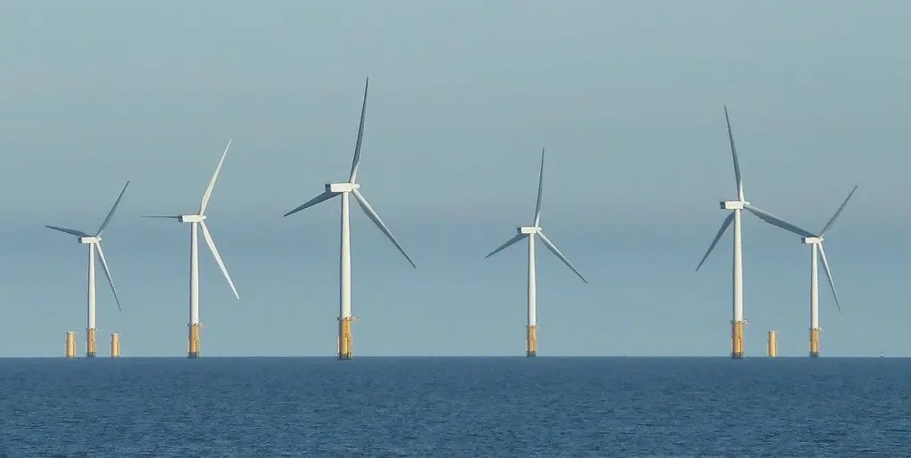 1200px-Offshore_windfarm,_Skegness_-_geograph.org.uk_-_2687237